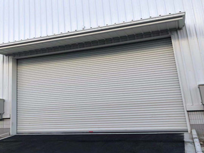 電（diàn）動卷簾門