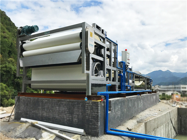 帶式壓濾機 (8).jpg