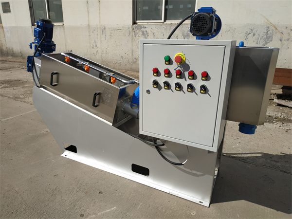 疊螺式汙泥脫水機（jī） (7).jpg
