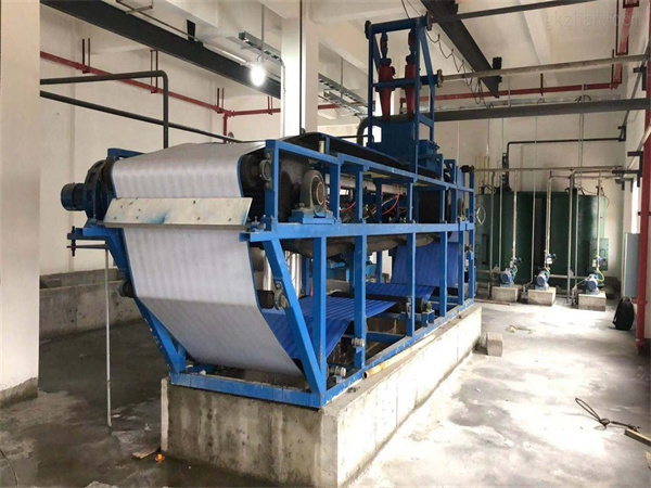 真空帶式過濾機 (3).jpg