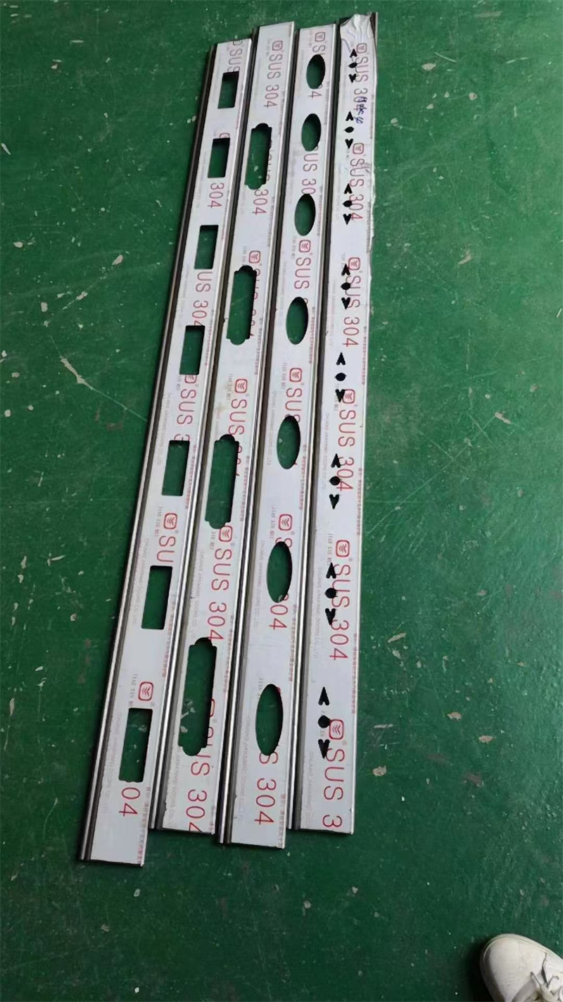 不鏽鋼衝孔卷閘樣版