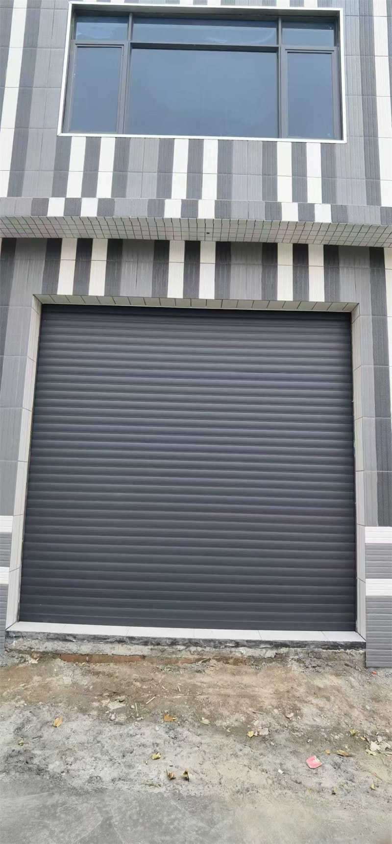 鋁合金卷閘門（mén）