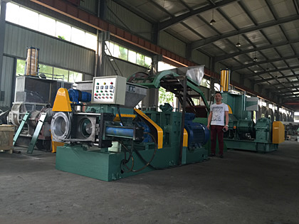 密煉(liàn)擠出濾膠(jiāo)生(shēng)產線 密煉擠出濾膠生產線