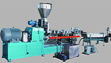 水(shuǐ)拉(lā)條切粒 水拉條切粒